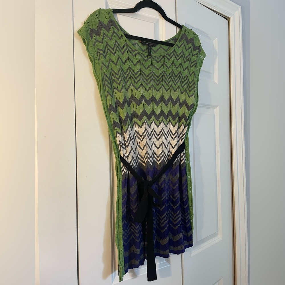 BCBG knit tunic